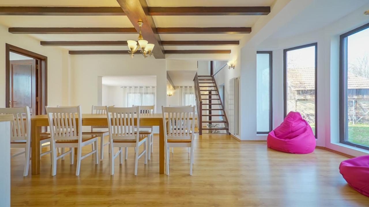Vila Luna Comarnic Exterior foto